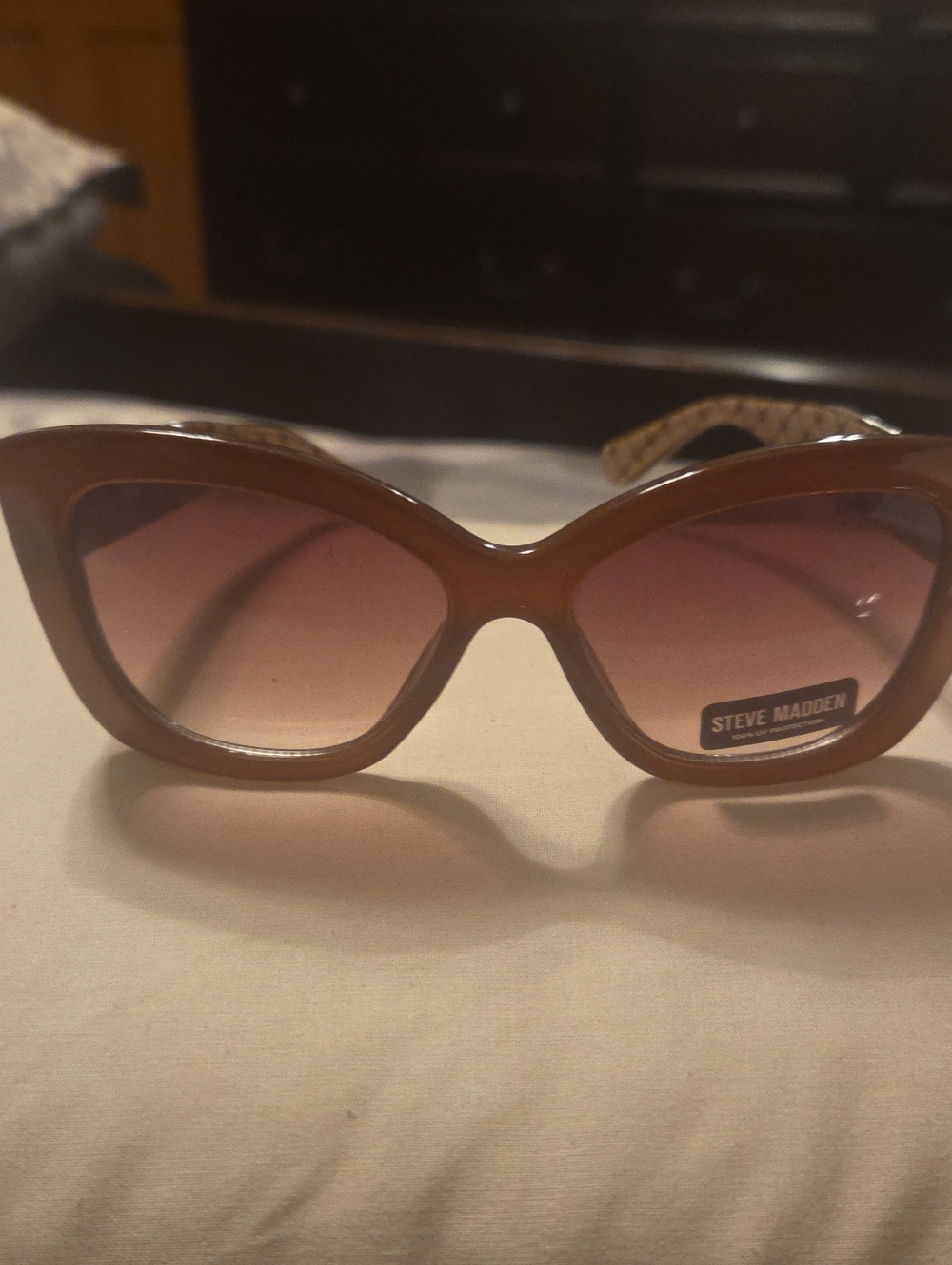 Steve Madden Brown Cat-Eye Sunglasses with Gradient Lenses(46)